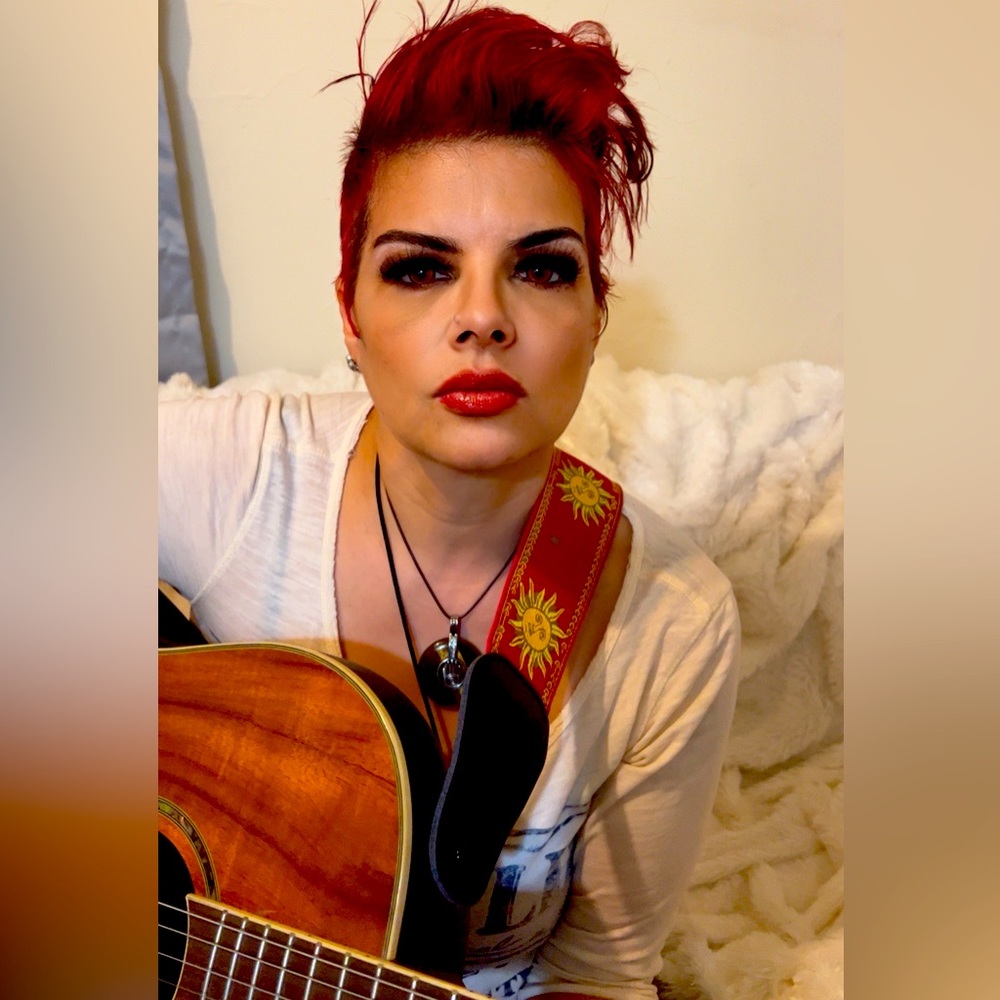 Meet your Posher, Damaris